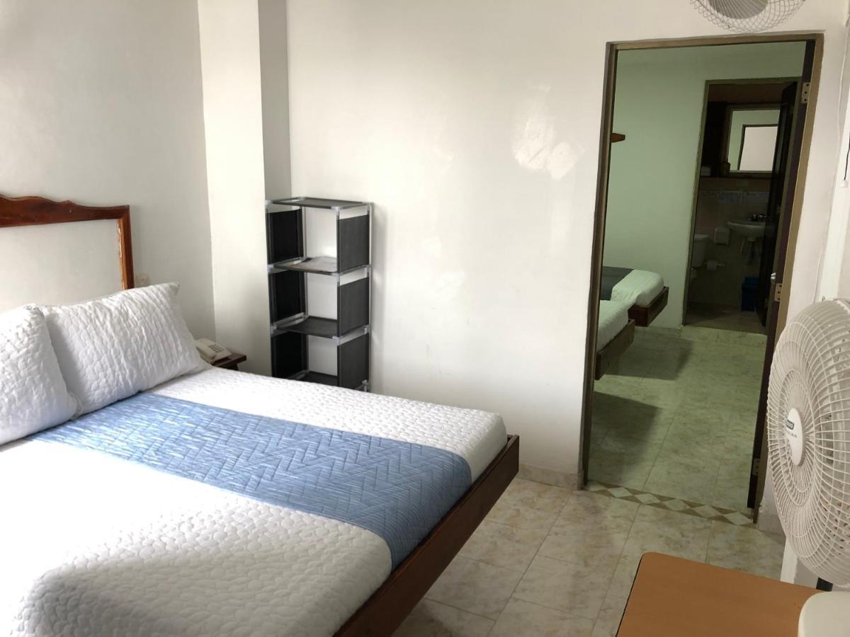 Hotel Armont Calarcá Zewnętrze zdjęcie