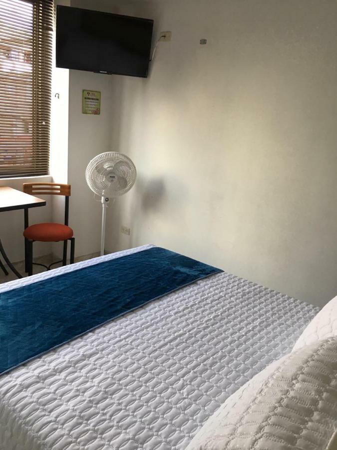Hotel Armont Calarcá Zewnętrze zdjęcie