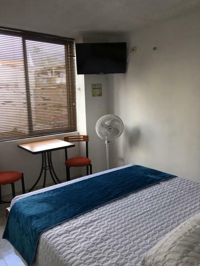 Hotel Armont Calarcá Zewnętrze zdjęcie